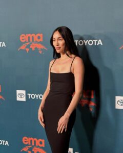 Stephanie Shepherd Instagram - grateful to be invited to present the award for TV episodic Drama to the producers of Apple TV “Extrapolations” at the Environmental Media Awards. the @green4ema EMA’s recognize productions for environmentally conscious story telling on screen and sustainability efforts behind the scenes <3