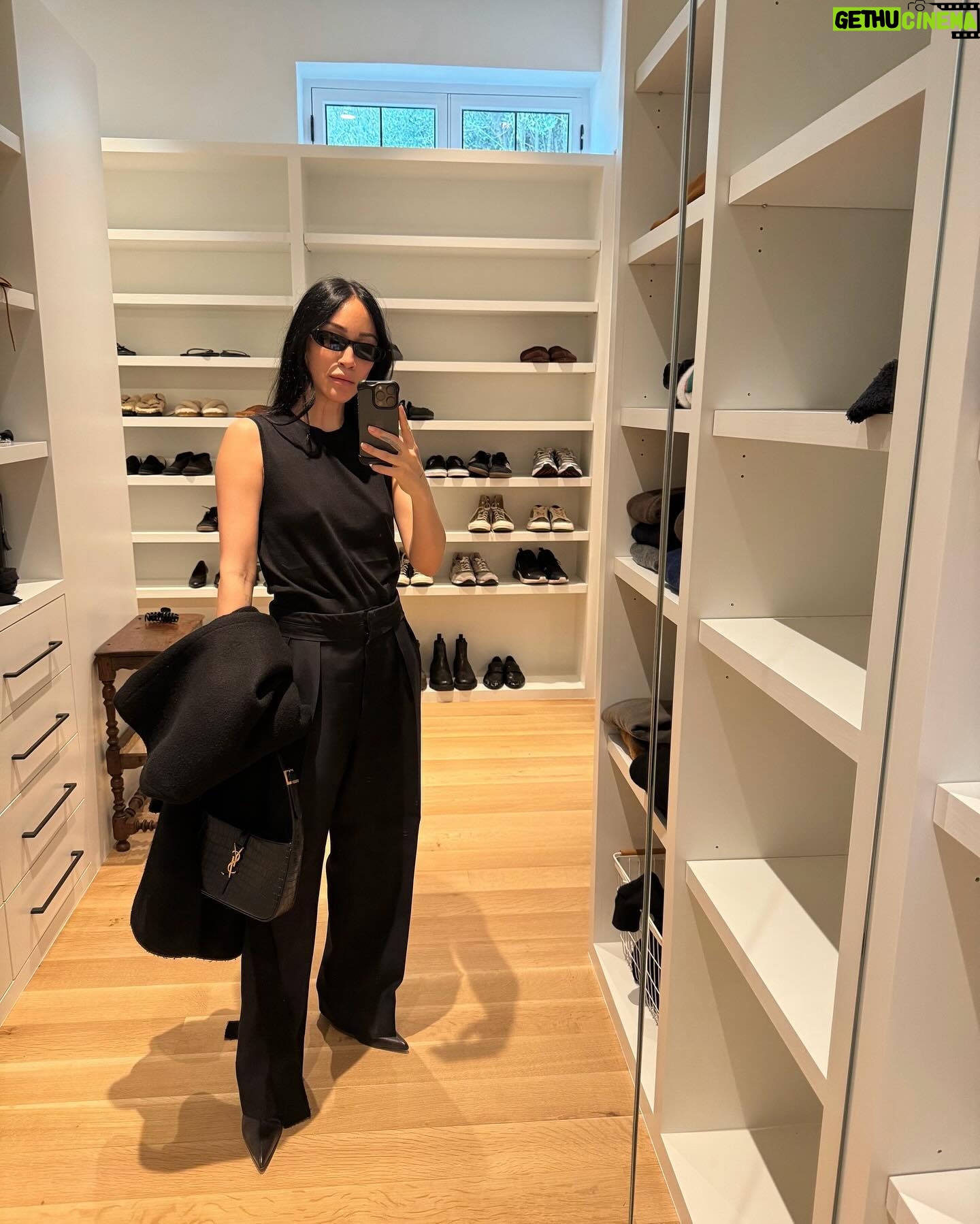 Stephanie Shepherd Instagram - seven days.