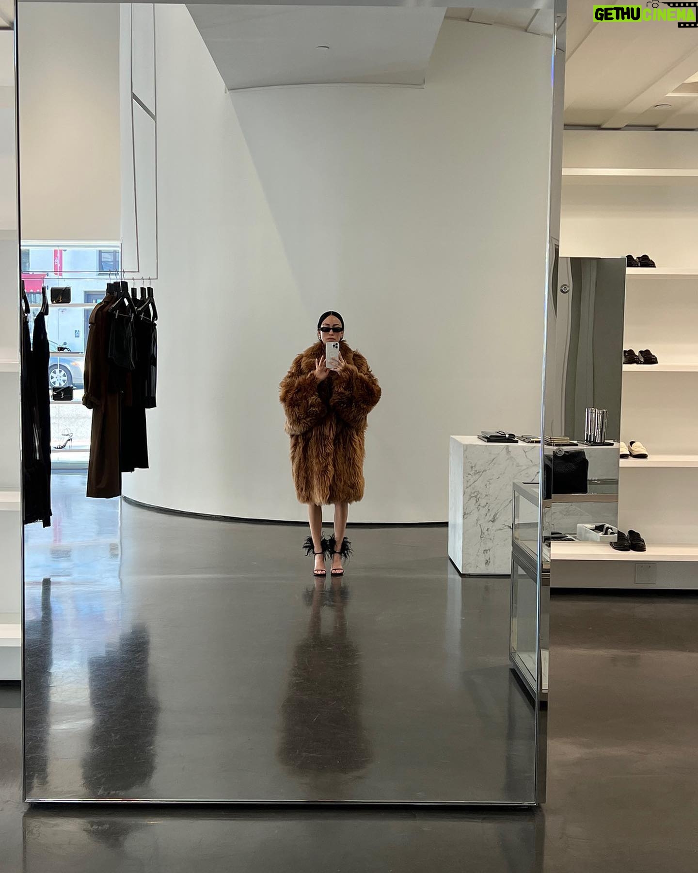 Stephanie Shepherd Instagram - dressing room diaries