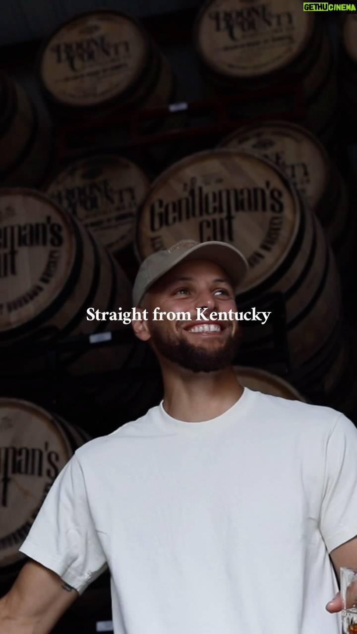 Stephen Curry Instagram - Step outside and see the beautiful city, and find some Gentleman’s Cut while you’re at it… #GentlemansCutPartner