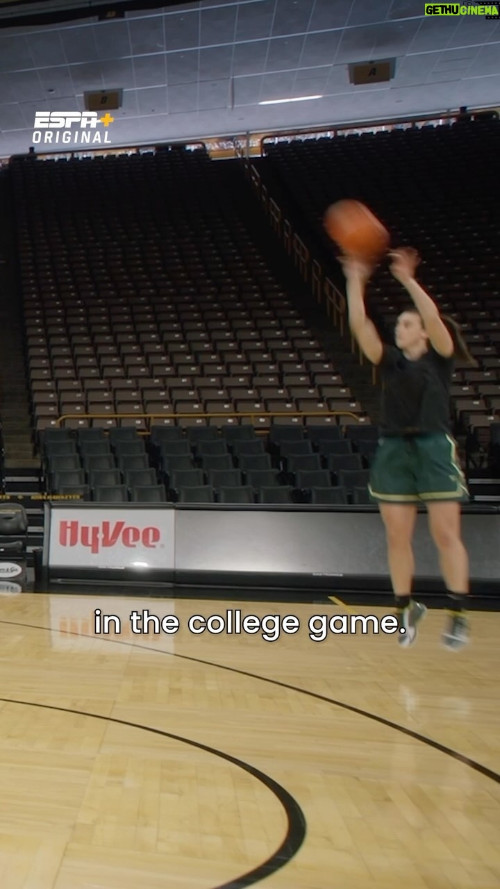 Sue Bird Instagram - Imagine if @caitlinclark22 and @sbird10 played in college together 👀