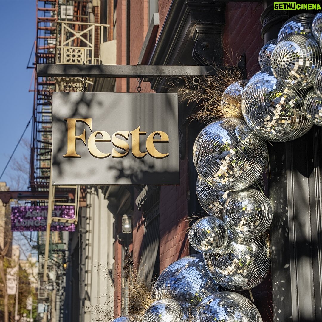 Sue Bird Instagram - From sleepless in Seattle to the city that never sleeps, check out the spots in NYC that keep me exploring 24/7 in my @Delta Travel Guide. #DeltaPartner #DeltaHomeAndAway