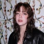 Sue Ramirez Instagram – Develop the quality of being unstoppable 🖤 

Happy weekend, everyone! 🤗