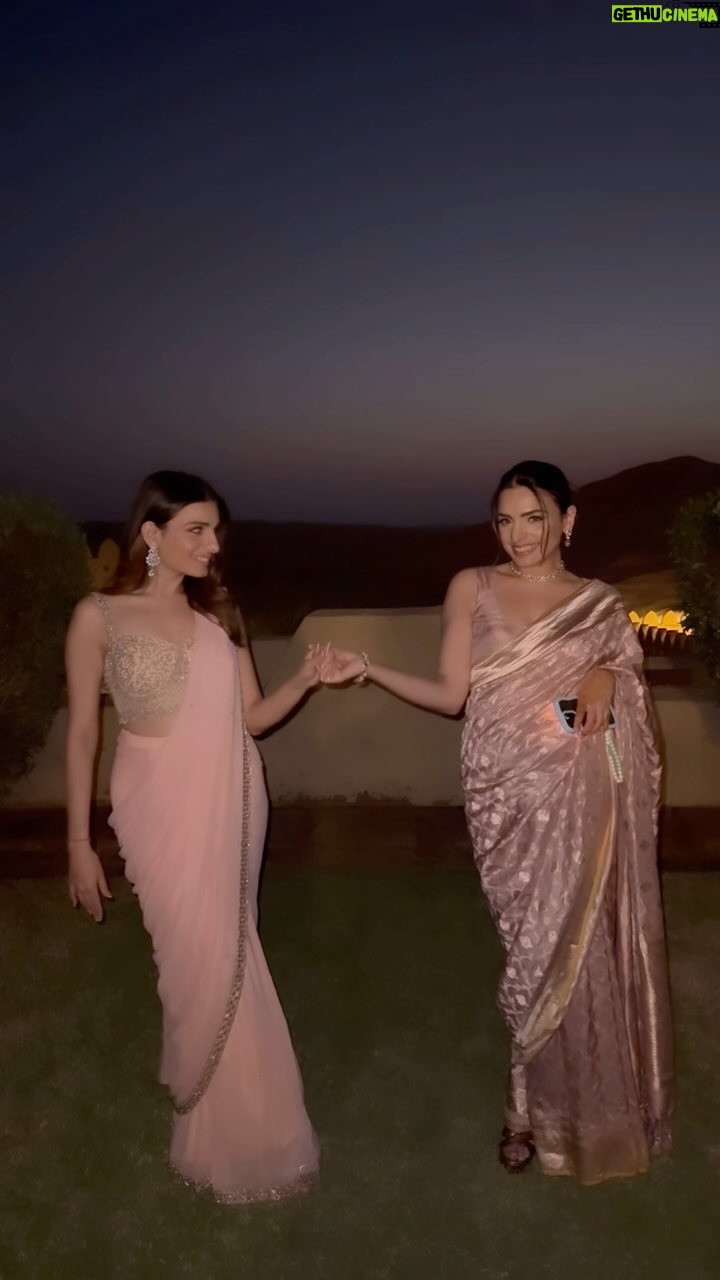Sukriti Kakar Instagram - LOVING your reels on #SaathTere ❤️ we’re finally trending 🥰 Made this reel with my girl! @prakritikakar Go recreate this trend with your fave person 🔥🚀 . . . . #supra #trending #outfitreel #transitionreels #ootd #ootn #newsong #sisters #twins #doubletrouble #instalove #holiday #destinationweddings #weddinginspo #traditionalwear #explorepage #travelvideos #indianwear