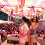 Sukriti Kakar Instagram - GOA!!! You have us the HAPPIEST HOLI!!! My ears are still ringing from the madness!!! So special we’ll remember this Holi forever ❤️ Thank you for the best memories! Love, SuPra 😘