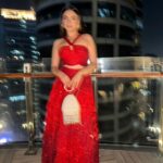 Sukriti Kakar Instagram - A moment in red ❤️ Outfit : @essrubypunitadua Jewels: @amrapalijewels Bag : @aclutchstory Styling : @aashnarekhi @chandnikhanna