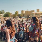 Sukriti Kakar Instagram - Whaaaat a vibe 🏜️🎨🌈 Celebrated holi on the desert with these beautiful people in Dubai!! Thank you for having us, we had the best time 🥹😍✨✨ #SuPra #Concert 📸 @QamarRaza04 @MohammadRihab_ @dhavalthakkar729 @varunrg @swetavkapoor