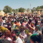 Sukriti Kakar Instagram - Whaaaat a vibe 🏜️🎨🌈 Celebrated holi on the desert with these beautiful people in Dubai!! Thank you for having us, we had the best time 🥹😍✨✨ #SuPra #Concert 📸 @QamarRaza04 @MohammadRihab_ @dhavalthakkar729 @varunrg @swetavkapoor