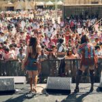 Sukriti Kakar Instagram - Whaaaat a vibe 🏜️🎨🌈 Celebrated holi on the desert with these beautiful people in Dubai!! Thank you for having us, we had the best time 🥹😍✨✨ #SuPra #Concert 📸 @QamarRaza04 @MohammadRihab_ @dhavalthakkar729 @varunrg @swetavkapoor