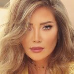 Sulafa Memar Instagram - صباح الخير 🌻 . ما هو اسم دلعك؟ #أمين_حمادة هناك من يناديني بـ"فافا"، لقب أطلقته علي صديقة موسيقية اسمها زينة العظمة، وهناك من يناديني "زلفا" الإسم الذي أطلقه علي قصي خولي في المعهد. الإسمان غاليان على قلبي كثيراً . أخبرينا بشيء لا نعرفه عنك؟ #أمين_حمادة تجيب ضاحكةً: اقود السيارة بسرعة، وأحب أن أسمع سارية السوّاس . Magazine @lahamag Photography @sharbelboumansour Interview @aminhmadeh Stylist @jonymatta Makeup @coletteiskandar Hairdresser @michelzeytoun Photoshoot Producer @mishelzreik Outfits @glamoda.style ♥️