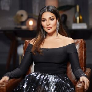 Sulafa Memar Instagram - #بصراحة_مع غداً الأحد على @mbc1 
.
@nadine.nassib.njeim 
@eliesaabworld 
@jonymatta 
@coletteiskandar 
@michelzeytoun 
@rayynassif 
#NadineNassibNjeim #SulafaMemar #mbc1