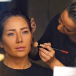 Sulafa Memar Instagram - Thank u so much my beautiful sister Roura ♥️ @roudinatabet love u #مسافة_أمان #سلافة_معمار #ردينة_ثابت_سويداني 2019 #SulafaMemar #Makeupartist 📸 by @duniasubh.photos 💕