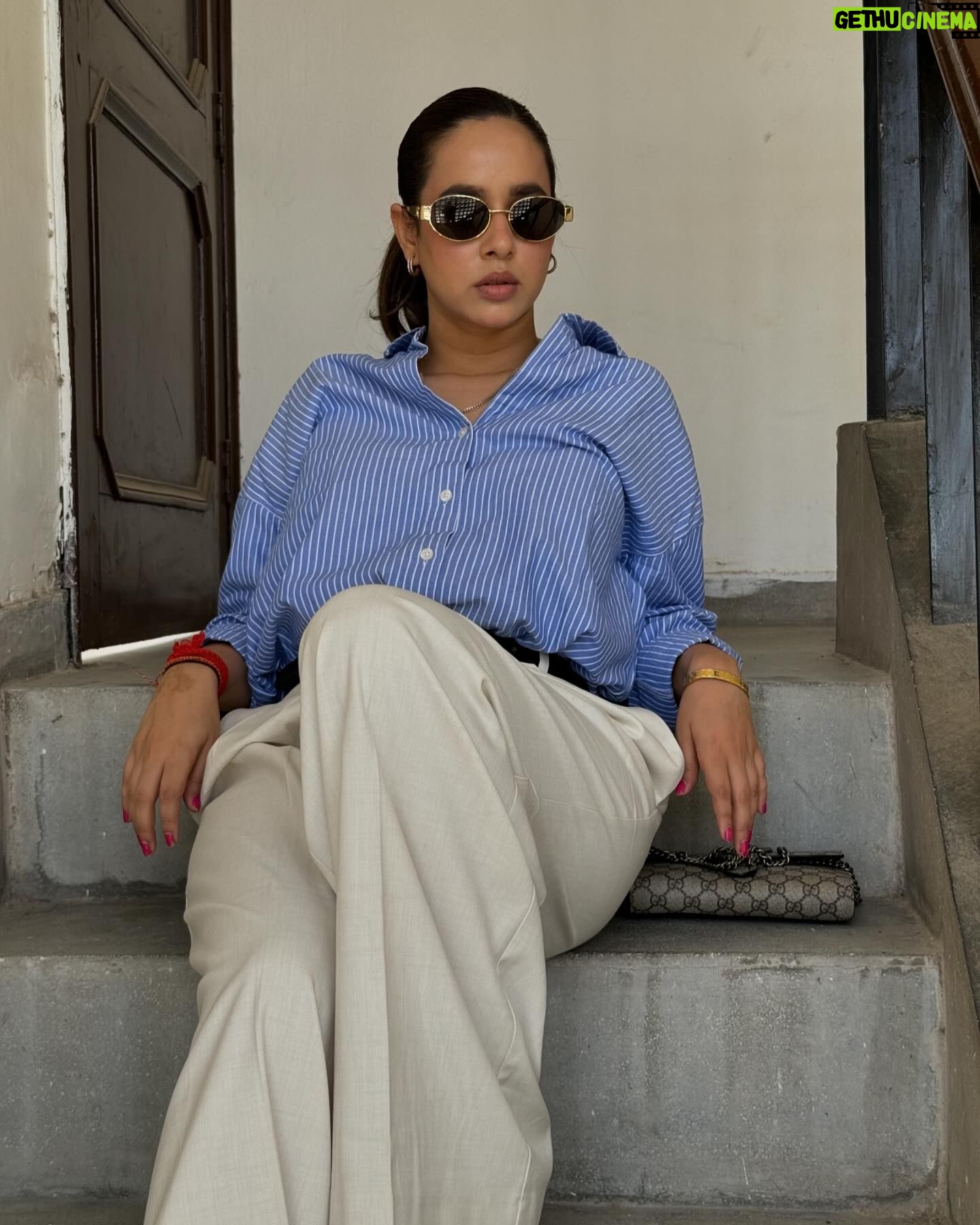 Sunanda Sharma Instagram - Chalo HISAB BARABAR hua,Abb koi GHAM nahin, Mere paas TUM nahin, tere paas HUM nahin..