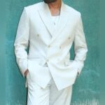 Suniel Shetty Instagram - Dressing well isn’t Self-Importance. It’s Self Respect #WeekendFever #DanceDeewaneVibes