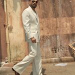 Suniel Shetty Instagram - Work Mode! #DanceDeewane @colorstv