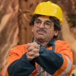 Sunil Grover Instagram – Maths ka sahi upyog karna koi Chumbak se sikhe 🙈

@kapilsharma @whosunilgrover @krushna30 @kikusharda @archanapuransingh @rajivthakur007 @team.kapilsharma 

#TheGreatIndianKapilShow #StreamingSoon #TheGreatIndianKapilShowOnNetflix