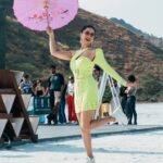 Sunny Leone Instagram – 💛 which one is your fav? 💛
.
.

Styled by @hitendrakapopara
Outfit by @labelmahimasethiya
Earrings @bellofox
Bracelet @bellofox
Sunglasses @bellofox
Styling team @tanyakalraaa @nidhi_harsora21
Style intern @stylist_khushbu
Hmu @jeetihairtstylist & @tomasmoucka
Shot by @tomasmoucka