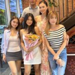 Sunshine Cruz Instagram – Congratulations to our @chesca.montano! 👩‍🎓❤️🥹 
We are so proud of you anak. 😘😍
#proudparents
#proudmom
#family