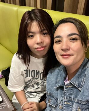 Sunshine Dizon Instagram - I thank God for you everyday my love. 
A daughter is a mother’s best friend and will always have each other my beautiful sunshine girl 😉👩🏻‍❤️‍👩🏻🤳🏻🥢🛍️💅🏻🗣️🙊👀🤣👸🏻👭🏻#Mama’sgirl