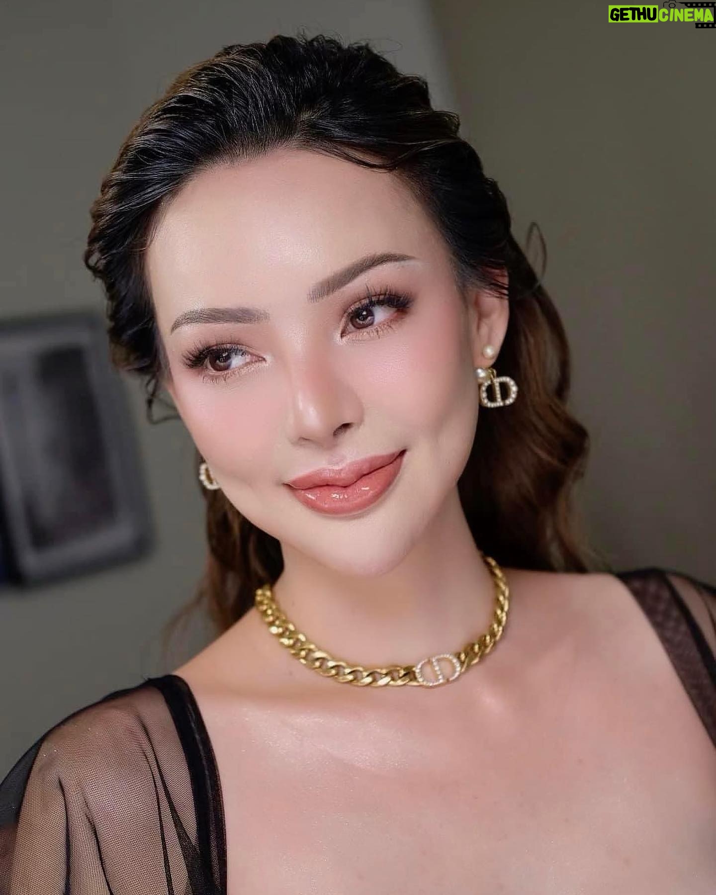 Sunshine Guimary - 3 Likes - Christian Dior Opening
šCebu