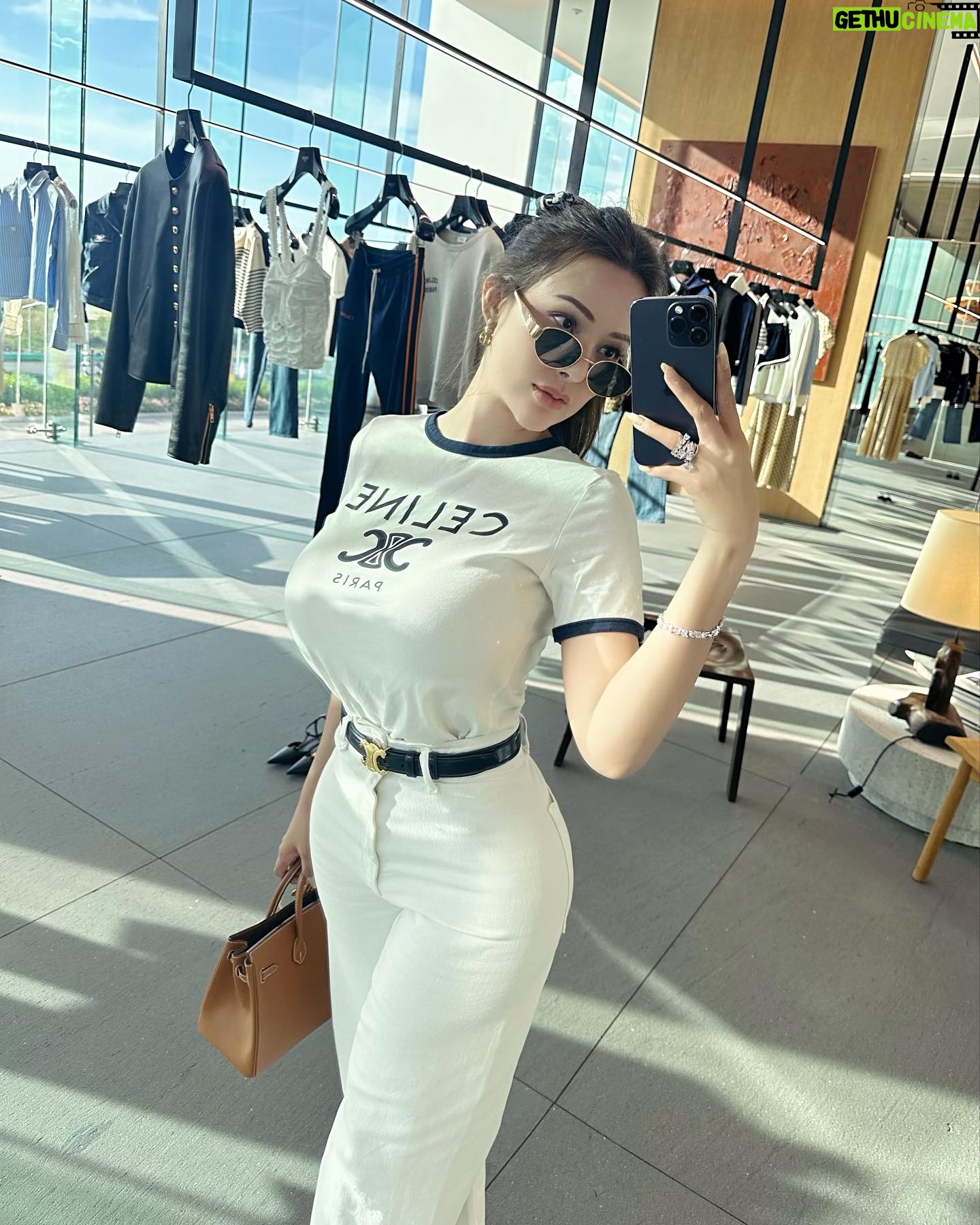 Sunshine Guimary - 3 Likes - šCeline @themallnustarcebu