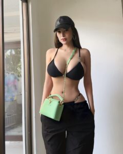 Sunshine Guimary Instagram - 😘