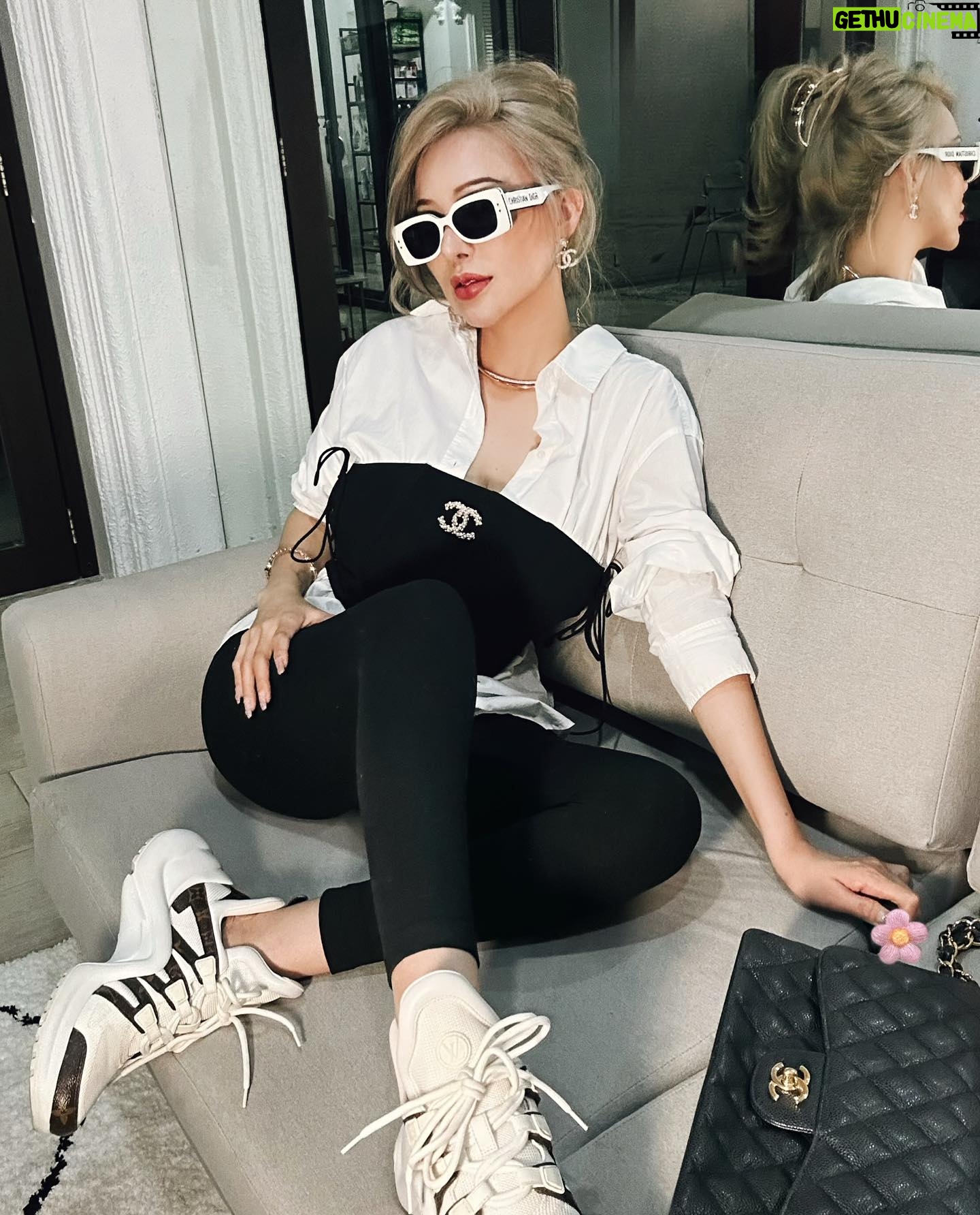 Sunshine Guimary Instagram - Embracing the new era..