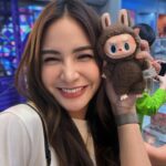 Supakson Chaimongkol Instagram – เปิดสาขาใหม่แล้ว @Popmartth @fashionisland_thepromenade 

#popmartth #popmartthailand #kubo #Hellofashionisland