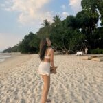 Supakson Chaimongkol Instagram – จะมองอะไรนักหนา เธอมีปัญหาหรือว่ามีใจ😘