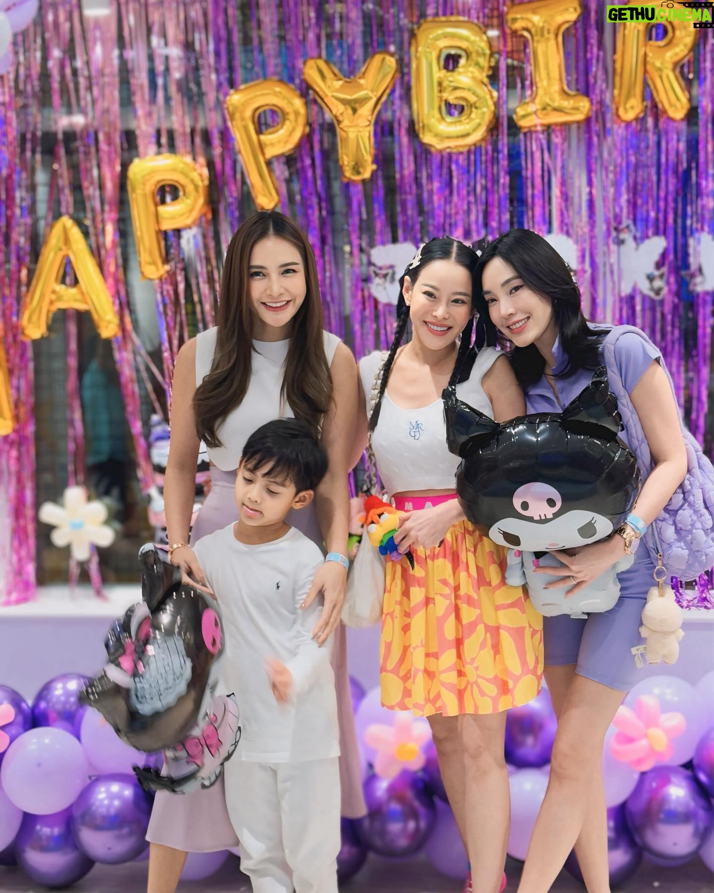Supakson Chaimongkol Instagram - ขอบคุณนะคะ🙏🏻💜 #jaokhabd #harborland