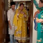 Surbhi Chandna Instagram - One such day where i am feeling a little emotional of how far we have come together kara Good old Days of club hopping to finally making home our theatre club restaurant and everything 🤣 This song and its feels 🥹🤎 #pehlaishq @aaysharma @sushrii @rito.96 @iamrajatnagpal @rana_sotal