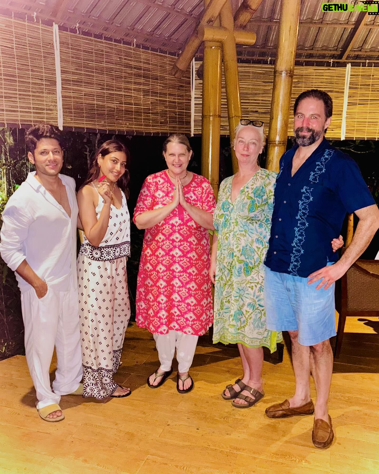 Surbhi Chandna Instagram - Last week this time i was in Kerala at @carnoustieresorts the finest experience one can have at a wellness retreat and our first as well Karan was insistent that its time to Pause and stop chasing for the moment and make the most of this opportunity With the crazy life we have here i definitely realised the importance of Ayurveda in our lives After such a warm welcome we straight away dived into treatments ( such calming treatment rooms ) after consulting the ayurvedic doctor that’s present at the property through the day We had meals and a specific diet that was specially curated for us that focused on portion control minimal usage of salt and oil and yet tasting divine Also a day where both of us were on a juice diet 🤣 Cherished some real connections who we dearly miss and intend to meet soon The private beach at the property is beautiful to say the least catching sunsets was our favourite thing to do It is nice to have followed a disciplined routine whilst also enjoying some fun activities like cooking class ( learnt payasam , thoran and a lot more ) , exploring the kerala backwaters on a private boat and finally Concluded the stay with none other my than my favourite south indian meal - the kerala thali A clean diet chart given by the doctor that we wish to continue now that we are back 🤞🏼 Now the struggle is to get rid of the Kerala tan Suggestions are welcome 🥲 #kerala #keraladiaries #wellness #wellnessretreat #dump