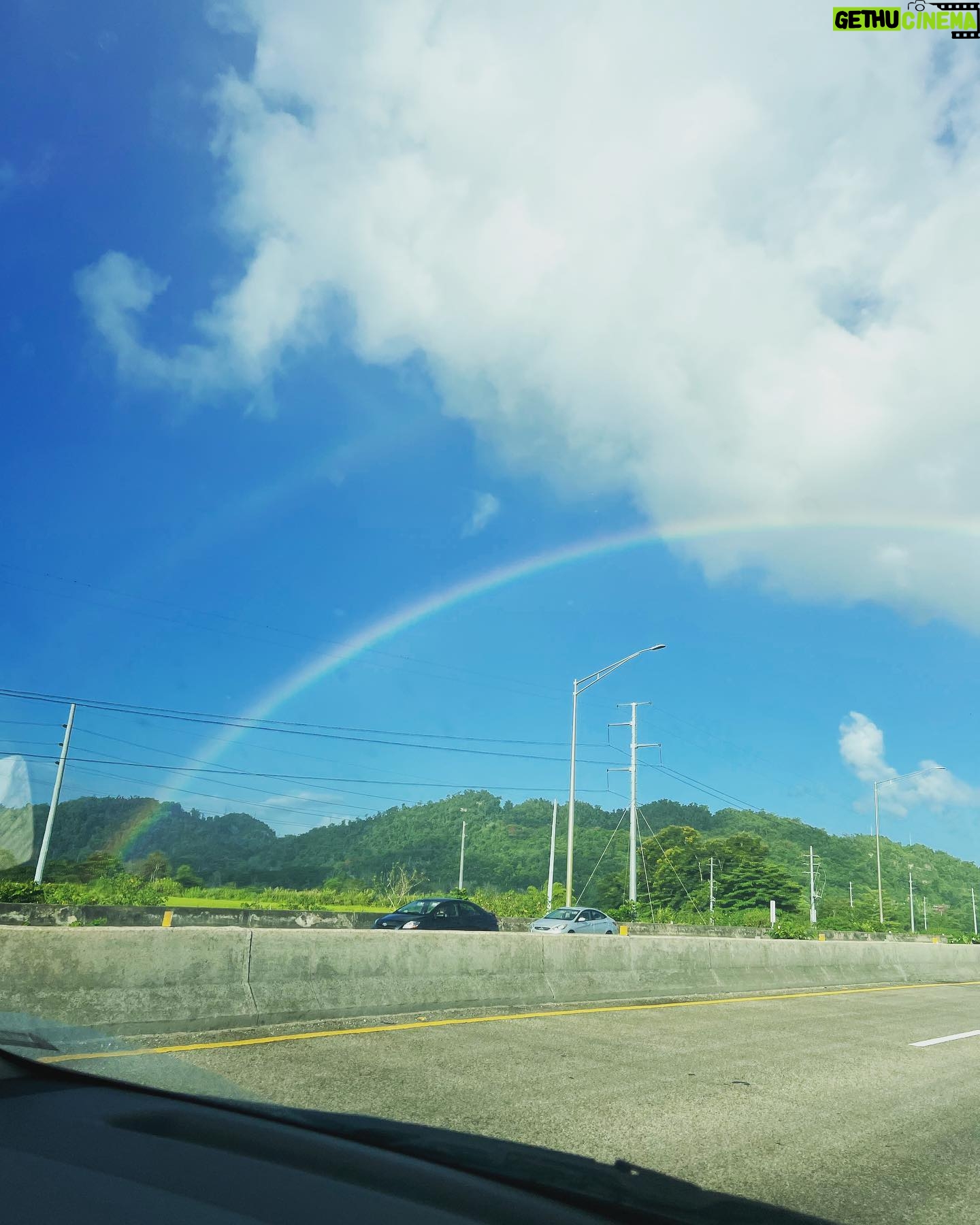 Susan Sarandon Instagram - Rainbow first day of shooting in San Juan. Good omen! 🌈