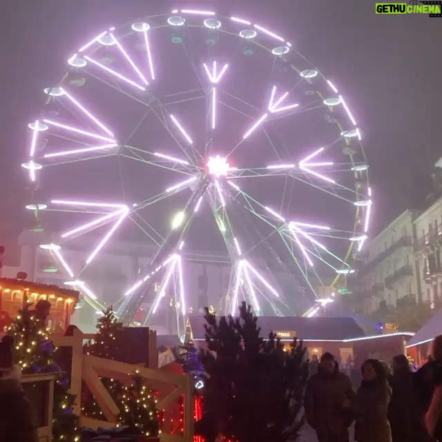 Susan Sarandon Instagram - Christmas Market