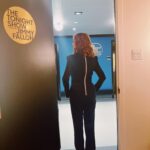 Susan Sarandon Instagram - So great to be back @fallontonight to talk about #monarchonfox in person with a real live audience, @theroots and of course @jimmyfallon. Check it out tonight on @nbc !