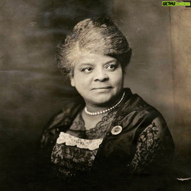 Susan Sarandon Instagram - On this day in 1862, civil rights activist, journalist & suffragist Ida B. Wells-Barnett was born. Click the link in my bio to find out more about her. #TBT
