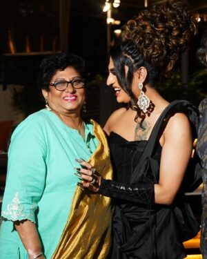 Sushant Divgikar Instagram - Mumma 🥹🙏🏼. 

One word , but that word is my whole entire universe and that word is - MOM ! 

Happy Mother’s Day to my life. 
I hope you see this and know that I am a better mother to my kids because you have been such a phenomenal to me and Karan. 

Thank you for all that you have done for us but now it is our time to give YOU everything WE can ! 

Love you and always will !
Yours ,
Sushu. 

#morhersday #internationalmothersday #love #unconditional #unconditionallove #bond