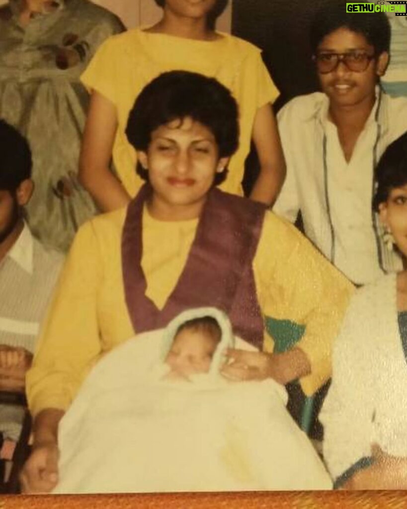 Sushant Divgikar Instagram - Mumma 🥹🙏🏼. One word , but that word is my whole entire universe and that word is - MOM ! Happy Mother’s Day to my life. I hope you see this and know that I am a better mother to my kids because you have been such a phenomenal to me and Karan. Thank you for all that you have done for us but now it is our time to give YOU everything WE can ! Love you and always will ! Yours , Sushu. #morhersday #internationalmothersday #love #unconditional #unconditionallove #bond