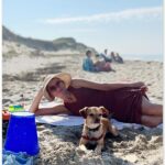 Sutton Foster Instagram - Final days of summer. NC and Nantucket!
