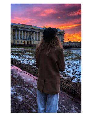 Svetlana Khodchenkova Instagram - …..💔