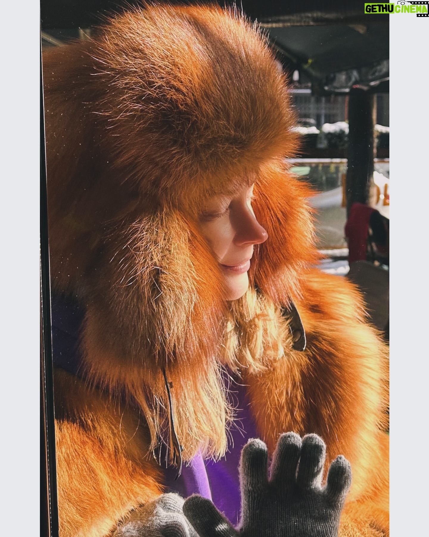 Svetlana Khodchenkova Instagram - 🧡