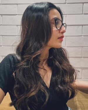 Swastika Dutta Instagram - bits and pieces 🩶🤓
.
.
.

#hii #smile #okaybye❤️