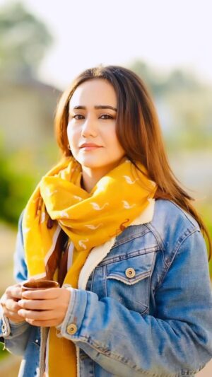 Swastima Khadka Instagram - Nothing can beat the feeling of being on set 💜

#morningsonset
#behulifrommeghauli 
📷 @keshab.photography