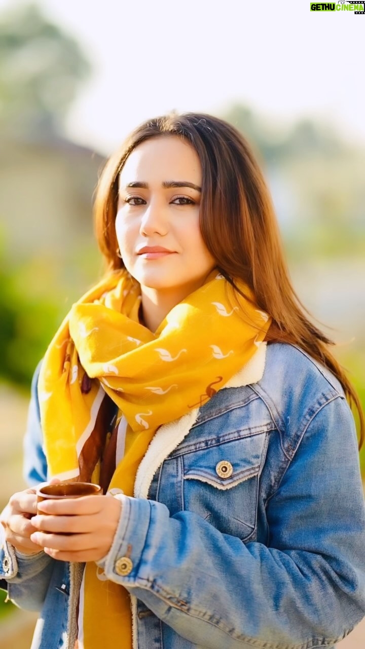 Swastima Khadka - 40.2K Likes - Nothing can beat the feeling of being on set 💜
#morningsonset
#behulifrommeghauli
📷 @keshab.photography