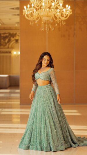 Swastima Khadka Instagram - For @marshallmarsala ❤️

Art Deco’23
#marshallmarsala 
Team:
@oscarshrestha 
@meiilanvisualarts 
@anush__shrestha 
@blushwithsaddixya 
@hairartist.durga
@ganapatijewellersnp
@hotelshanker