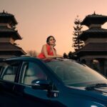 Swastima Khadka Instagram - XUV700's skyroof perfectly matches my aspirations, and the luxurious interior makes it an all-inclusive experience. #HelloXUV700 #XUV700 #FeelTheRush #XUV700inNepal #premium #style #skyroof #LuxuryOnWheels #ComfortRedefine #FeelGoodFriday @mahindranepal_agnigroup