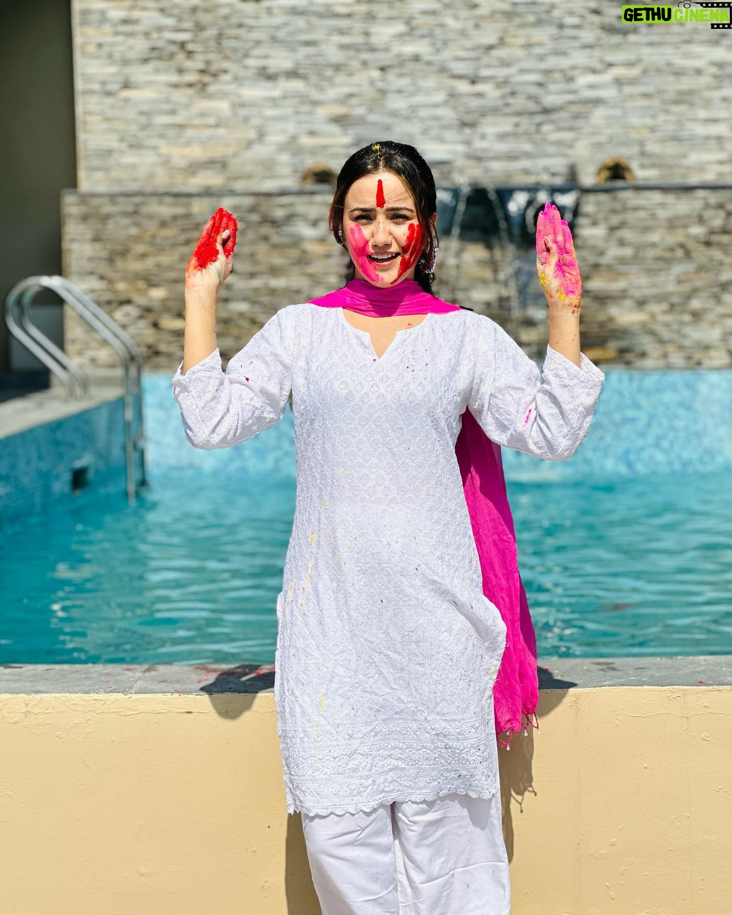 Swastima Khadka - 39.2K Likes - ह्याप्पी होली ❤️