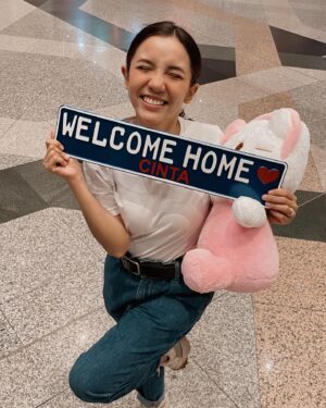 Sweet Qismina Instagram - Welcome Home Cinta ❤️