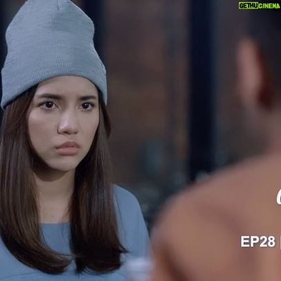 Sweet Qismina Instagram - Kalau orang confess dia suka kita, patut kita jawab time tu terus atau nanti? 🤨 #CikMisi123