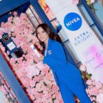 Sweet Qismina Instagram - Presenting Nivea’s New Extra Bright Premium Fragrance Deodorant in Miracle Sweet yesterday 🌸 The whole place bau fresh flowers ye. It felt so premium and luxury. Available now on @watsonsmy ! Thank you @mynivea 💙